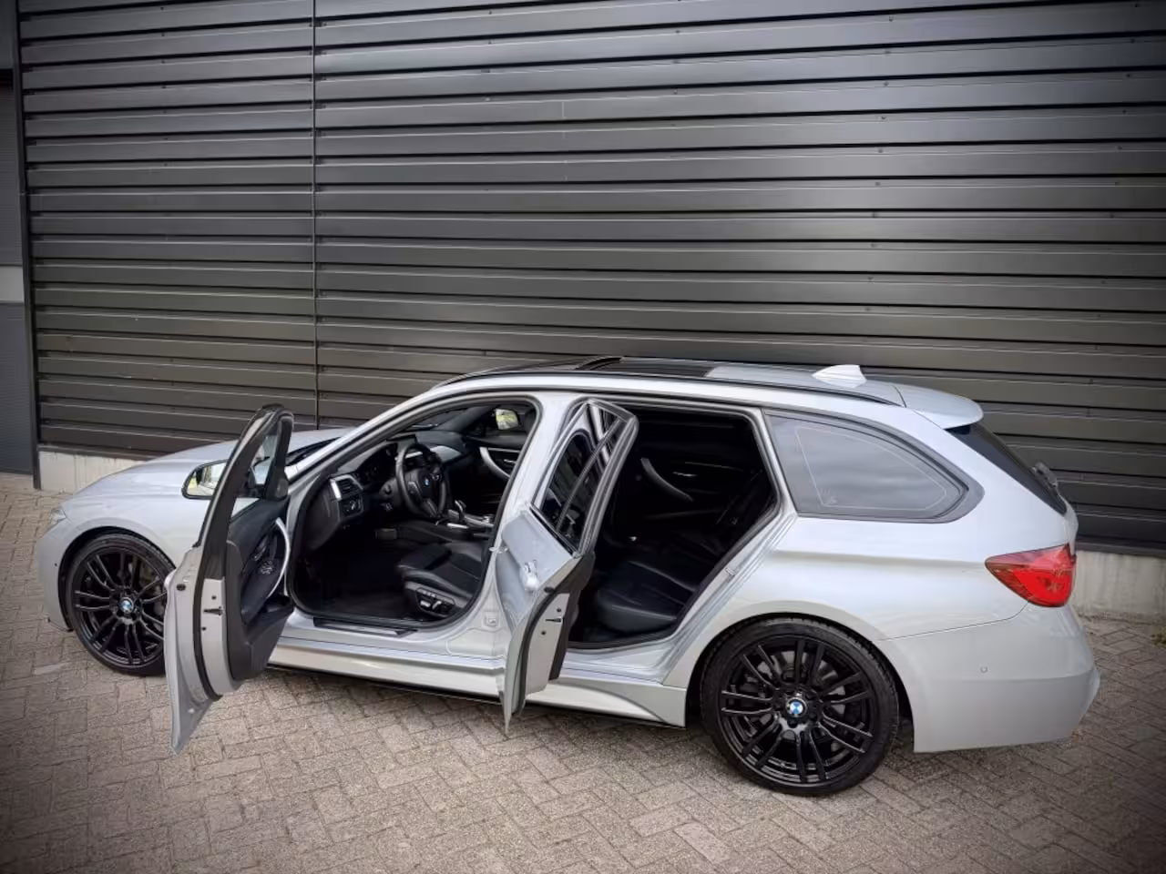 BMW 3-serie Touring 340i M-PERF. PANO|HUD|360|HK|MEMORY|ACC