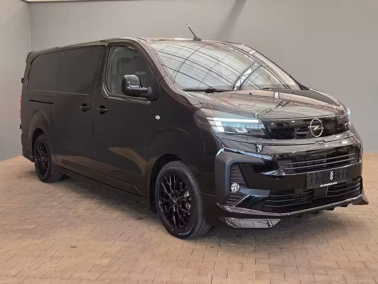 Opel Vivaro Electric L3 75 kWh STX Lederen interieur | Spoiler | 18INCH | Special Edition | Full Option | LED |