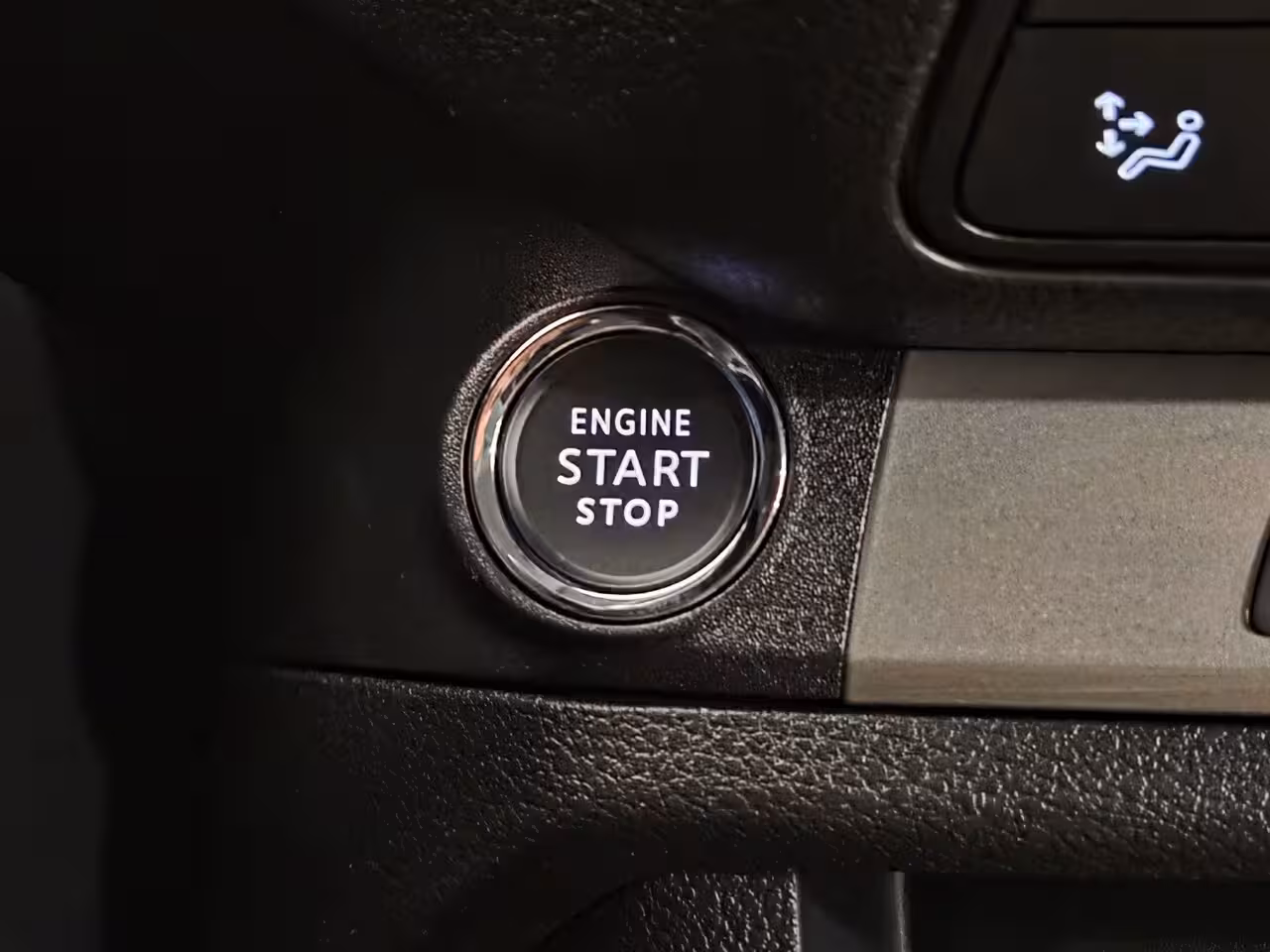Opel Vivaro Electric L3 75 kWh STX Lederen interieur | Spoiler | 18INCH | Special Edition | Full Option | LED |