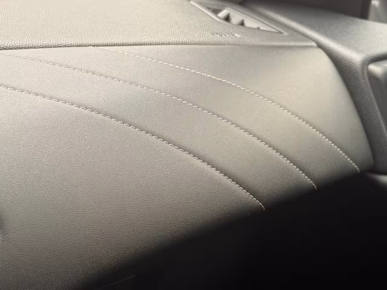 DS 3 Crossback 1.2 PureTech Business Camera | Leder\Stof | Navigatie | Clima | Carplay | Parkeersensoren