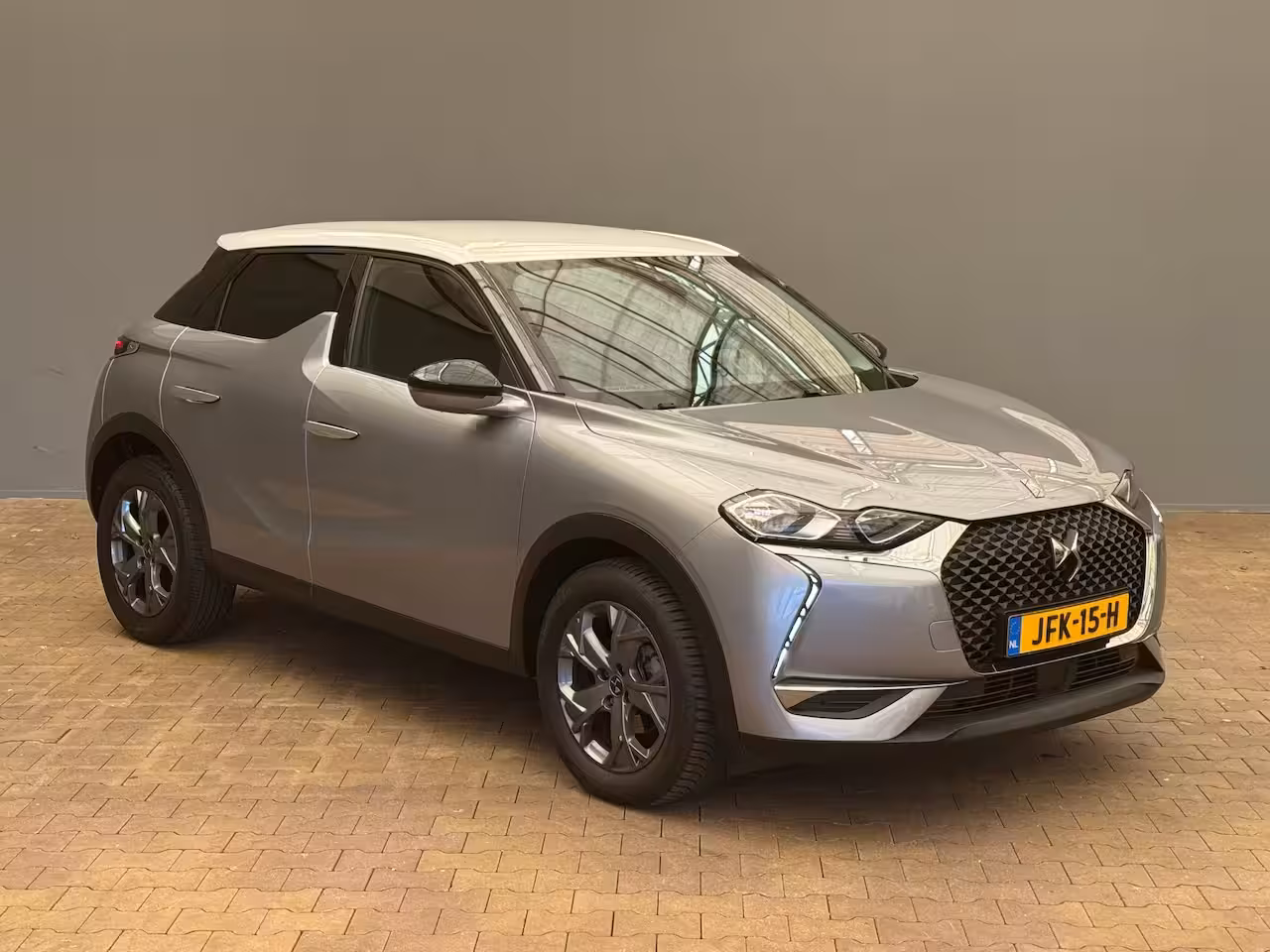 DS 3 Crossback 1.2 PureTech Business Camera | Leder\Stof | Navigatie | Clima | Carplay | Parkeersensoren