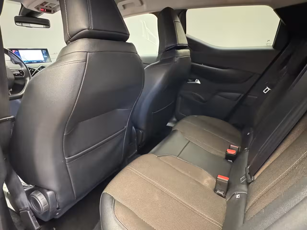 DS 3 Crossback 1.2 PureTech Business Camera | Leder\Stof | Navigatie | Clima | Carplay | Parkeersensoren