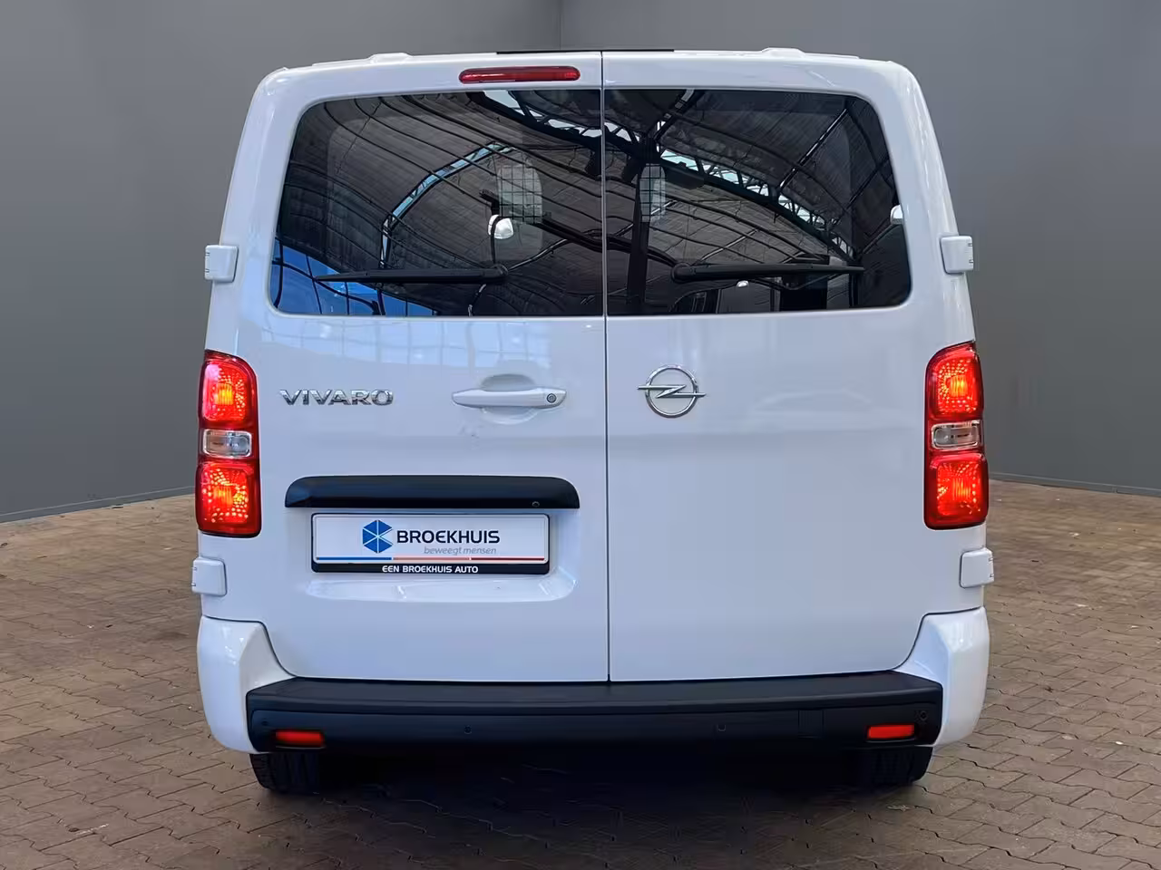 Opel Vivaro 2.0 BlueHDi 145 S&S L3 Camera | Ingerichte Laadruimte | Carplay | Keyless | Climate | Crui