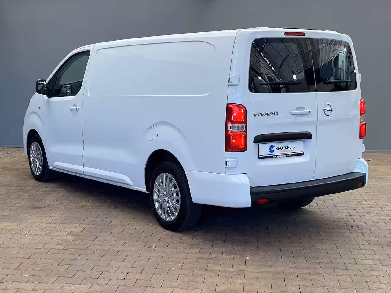 Opel Vivaro 2.0 BlueHDi 145 S&S L3 Camera | Ingerichte Laadruimte | Carplay | Keyless | Climate | Crui