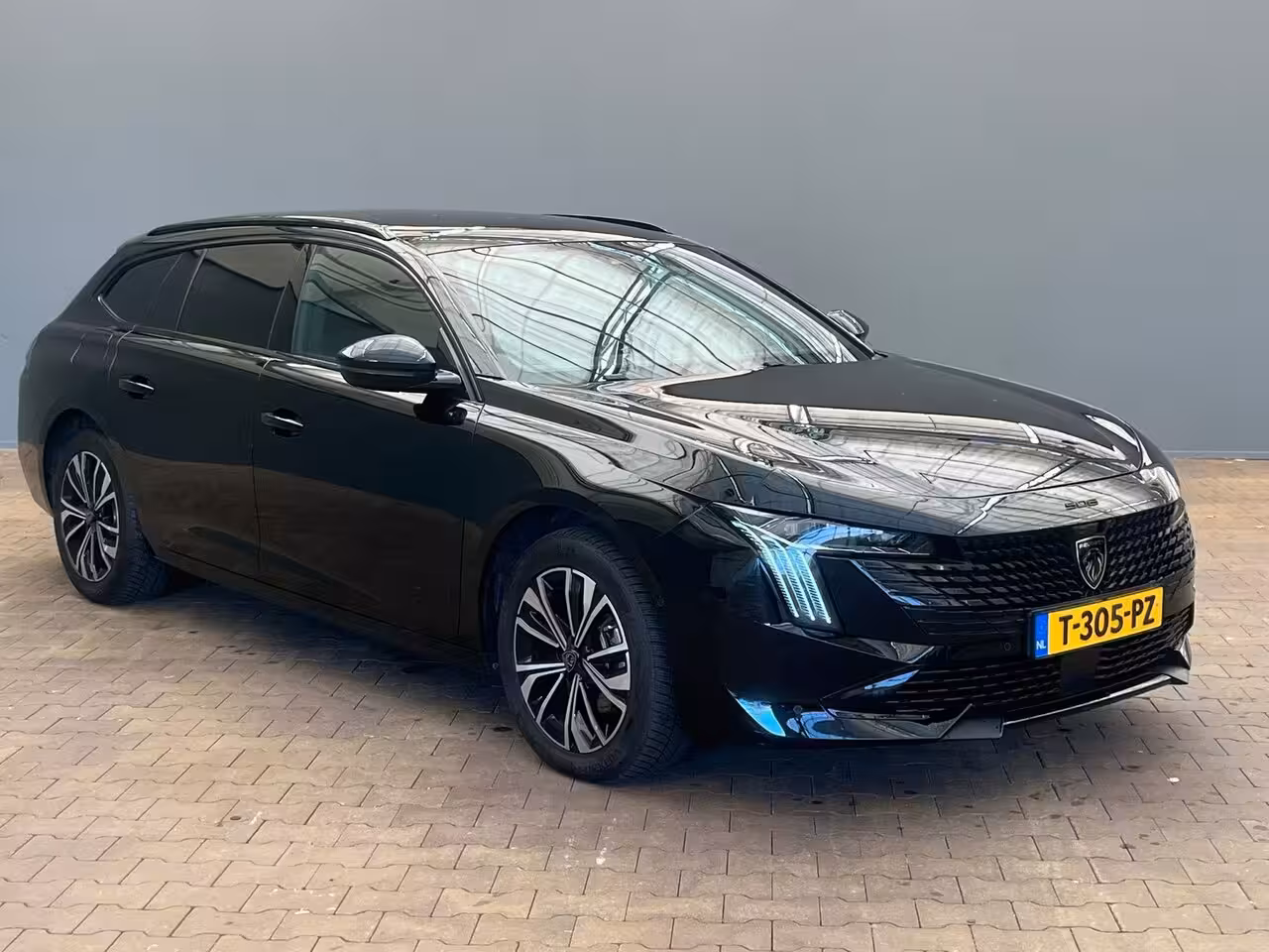 Peugeot 508 SW 1.2 PURETECH 130PK ALLURE AUTOMAAT | 360 Camera | Navigatie| Adaptive Cruise Control | Ada