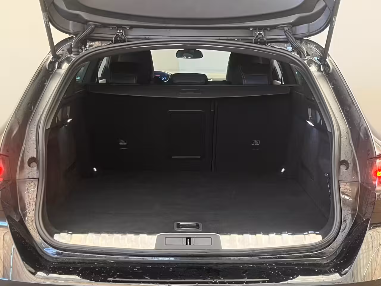 Peugeot 508 SW 1.2 PURETECH 130PK ALLURE AUTOMAAT | 360 Camera | Navigatie| Adaptive Cruise Control | Ada