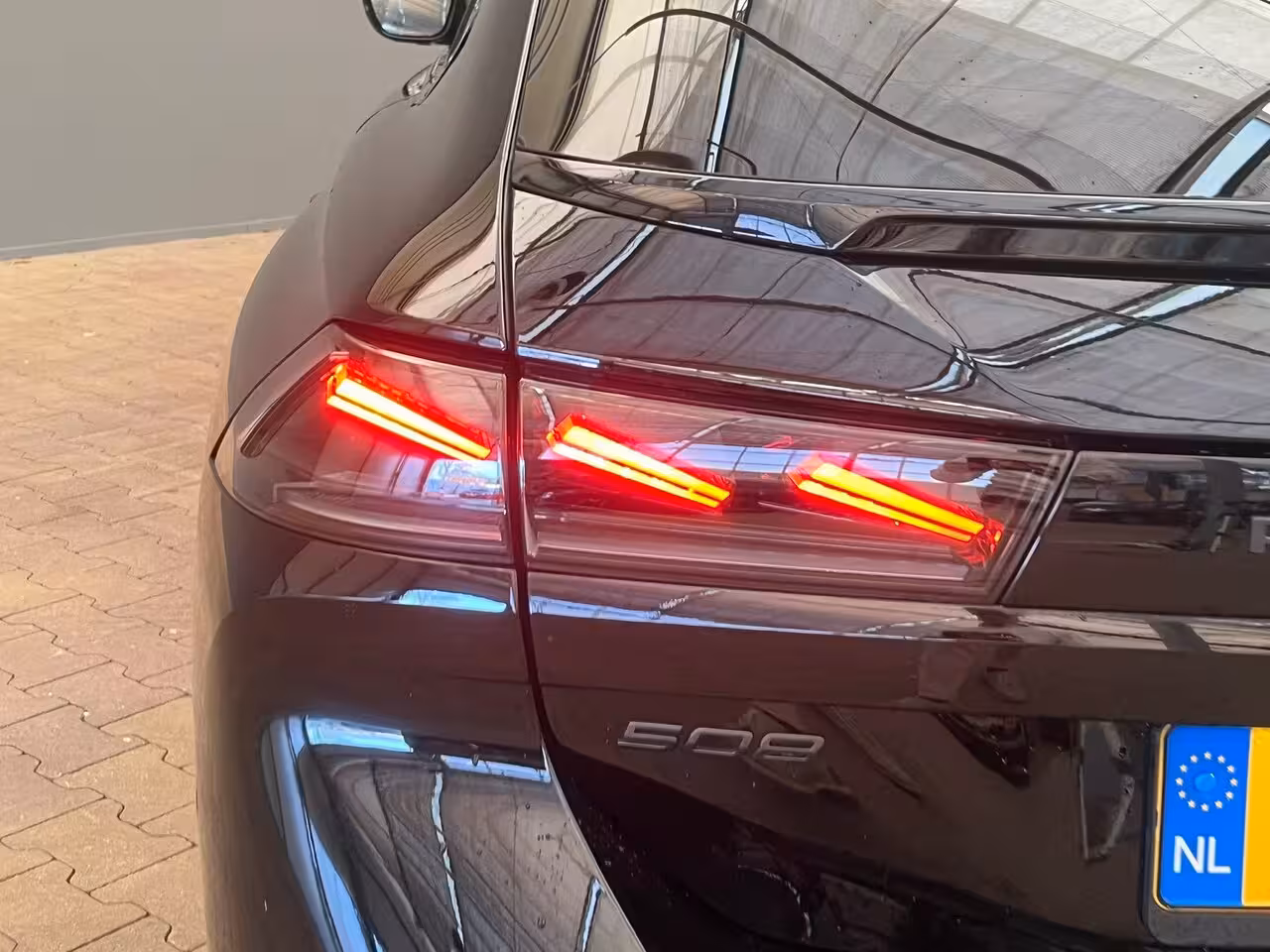 Peugeot 508 SW 1.2 PURETECH 130PK ALLURE AUTOMAAT | 360 Camera | Navigatie| Adaptive Cruise Control | Ada