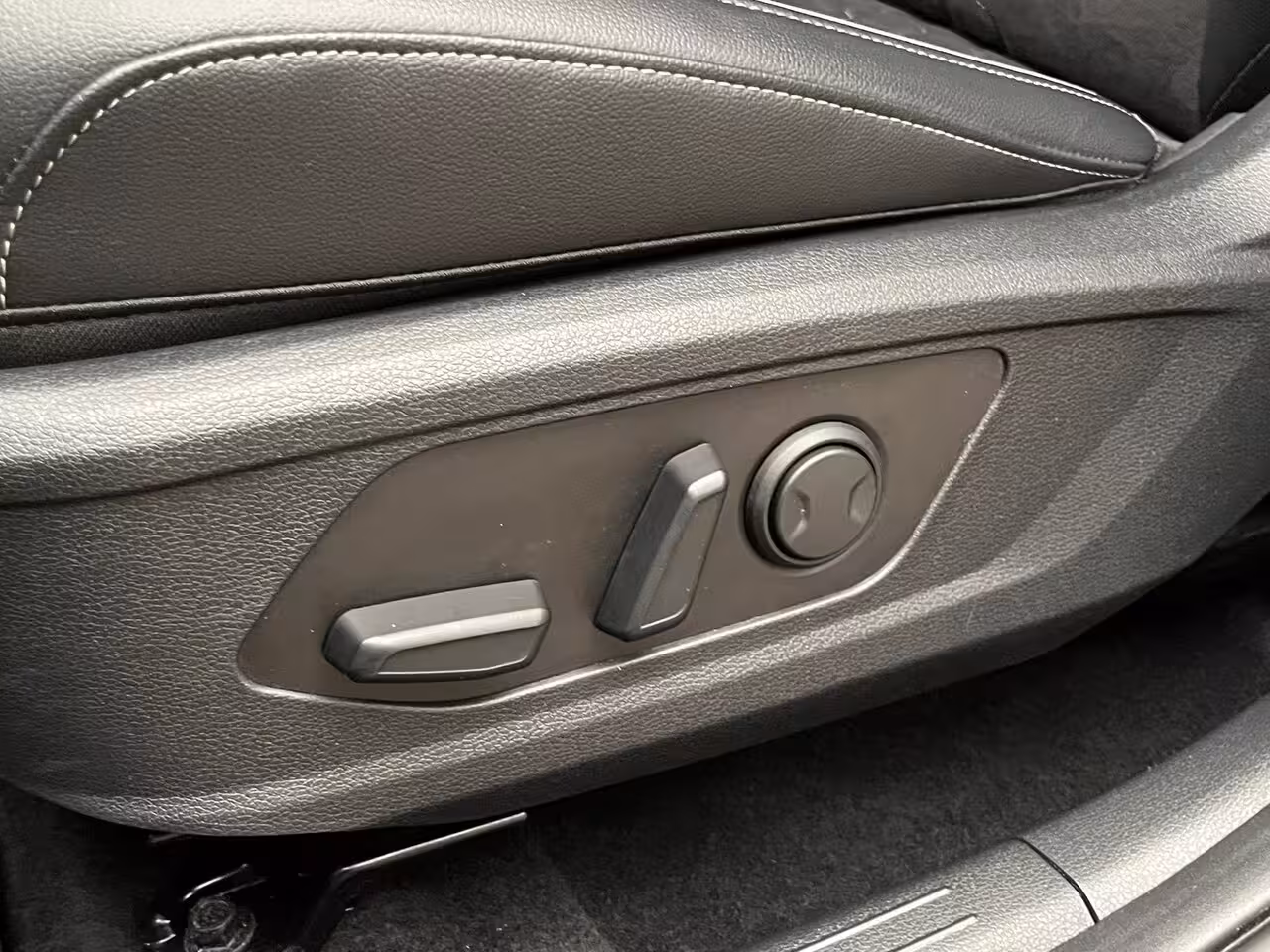 Kia Sportage 1.6 T-GDi Plug-in Hybrid AWD GT-PlusLine | Achterbank verwarmd | Achteruitrijcamera | Appl