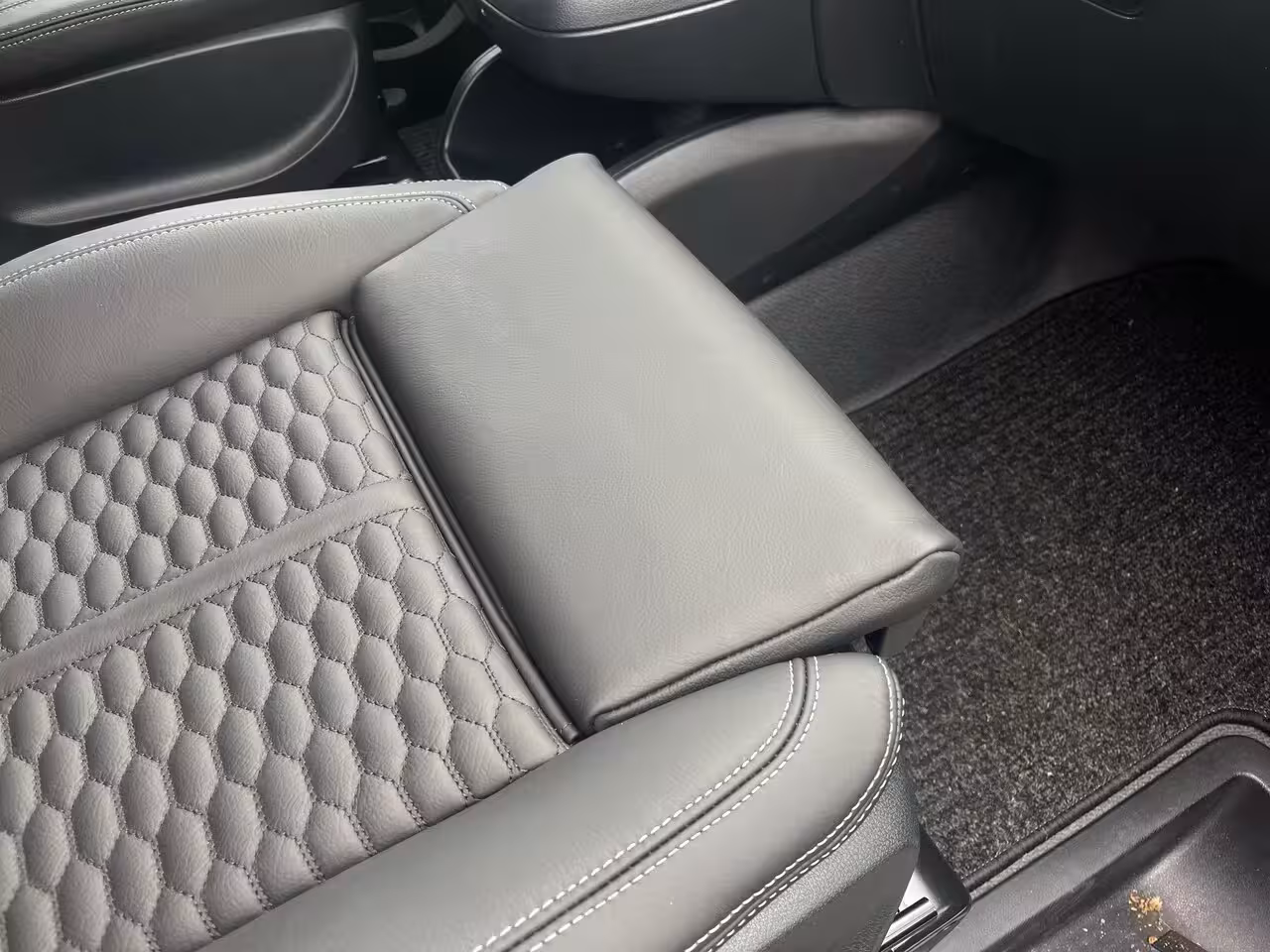 Mercedes-Benz Vito 116 CDI L2 Select Snoeks (Meer Beenruimte) | Lederen Bekleding | Rondomzicht Camera | Park