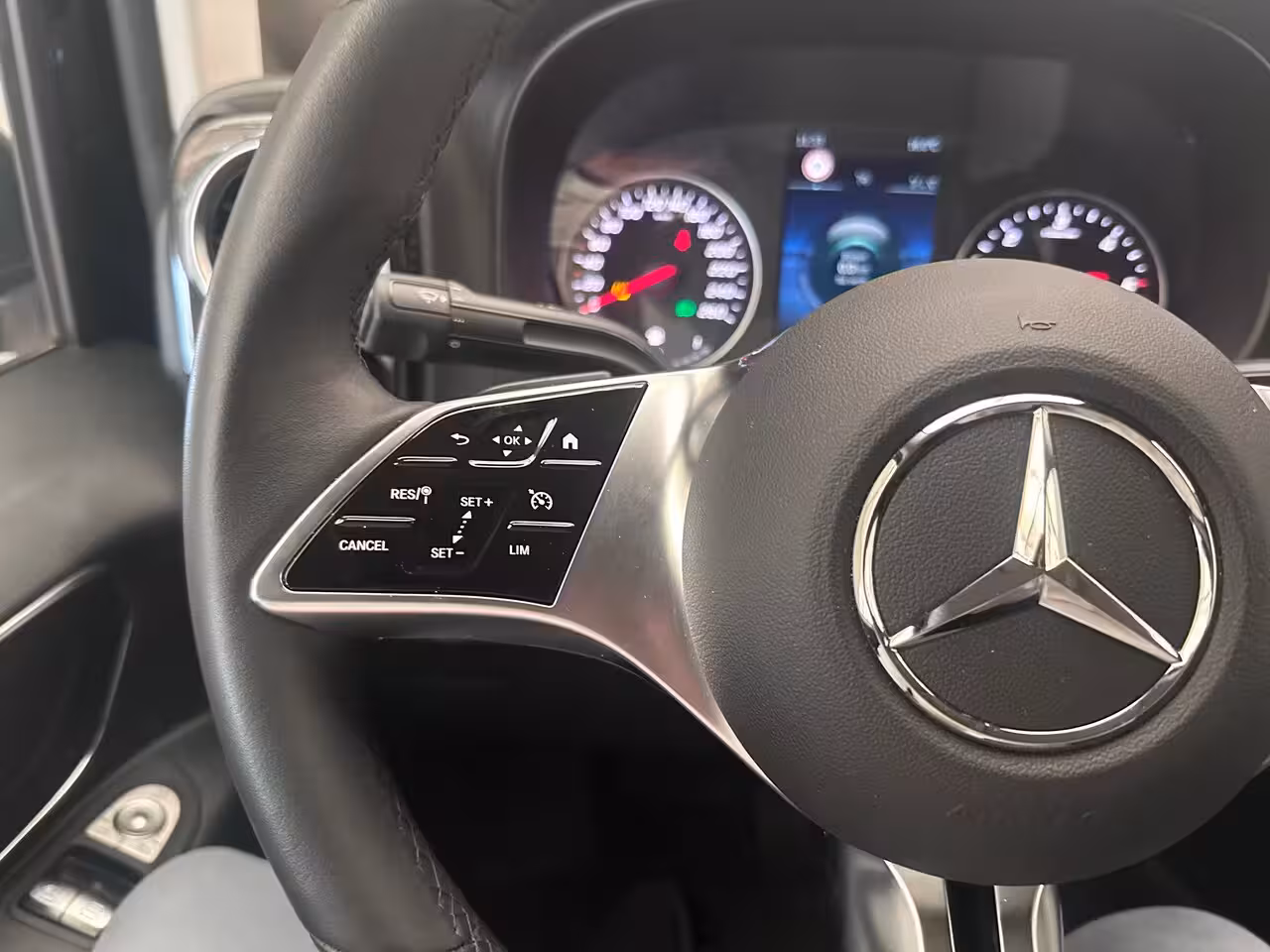 Mercedes-Benz Vito 116 CDI L2 Select Snoeks (Meer Beenruimte) | Lederen Bekleding | Rondomzicht Camera | Park