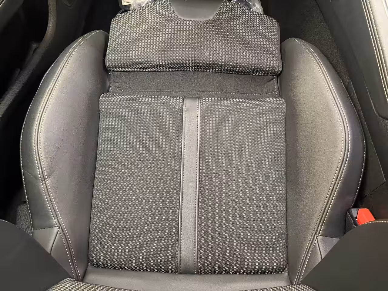 Peugeot 508 SW 1.6 HYbrid 225 GT Focal | Elek. Achterklep | AGR-Stoelen | Stoelverwarming | LED | Parkeer