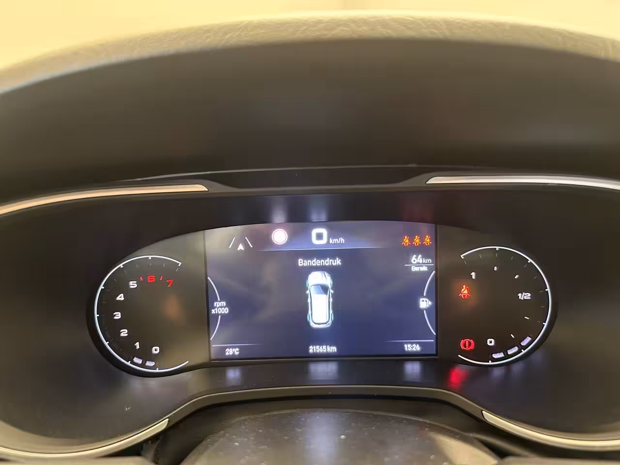 Fiat Tipo Cross 1.0 Camera | Keyless | Navigatie | 17" Lichtmetaal | Climate | Adpatieve Cruise | Carplay