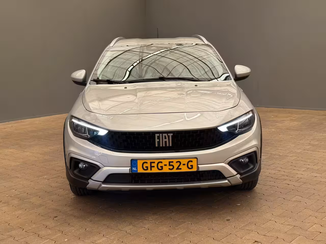 Fiat Tipo Cross 1.0 Camera | Keyless | Navigatie | 17" Lichtmetaal | Climate | Adpatieve Cruise | Carplay
