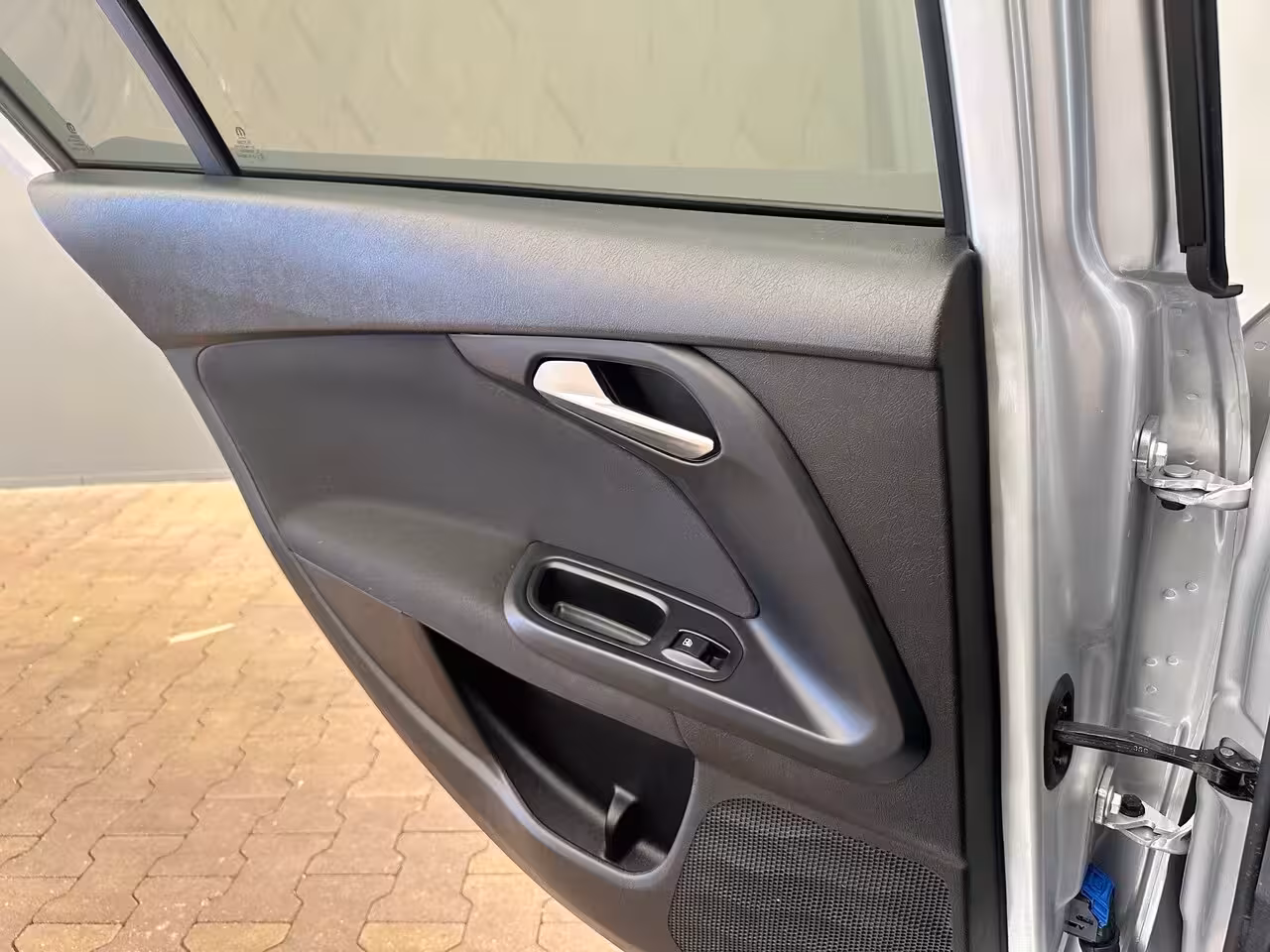 Fiat Tipo Cross 1.0 Camera | Keyless | Navigatie | 17" Lichtmetaal | Climate | Adpatieve Cruise | Carplay