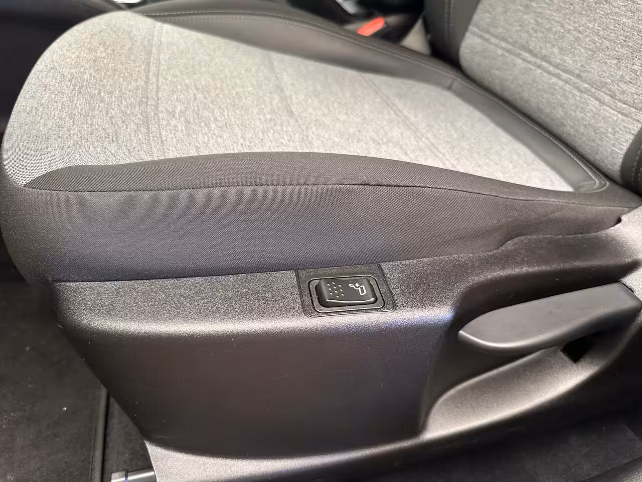 Fiat Tipo Cross 1.0 Camera | Keyless | Navigatie | 17" Lichtmetaal | Climate | Adpatieve Cruise | Carplay