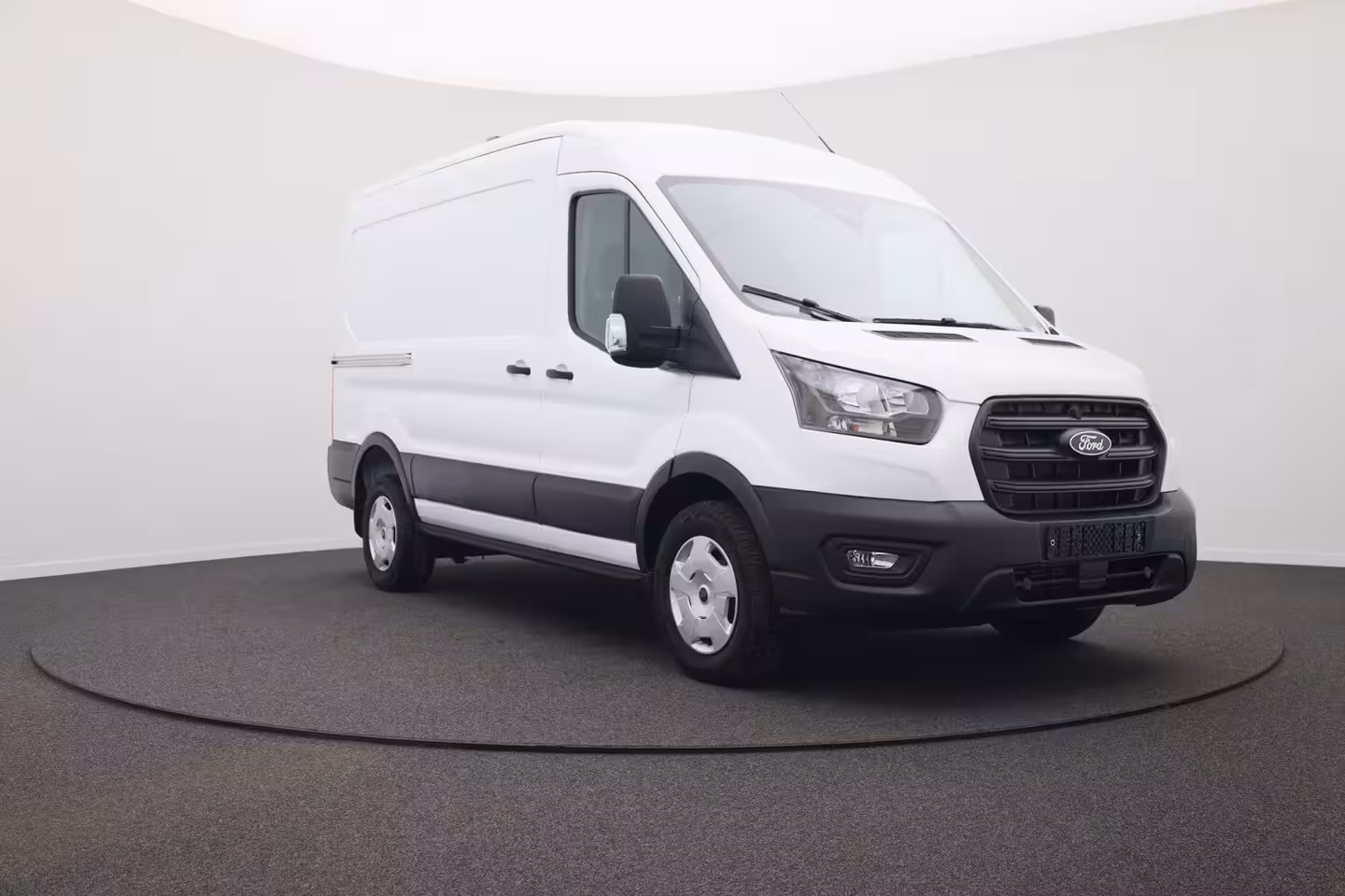 Ford Transit 350 2.0 TDCI L2H2 Trend | 2 zitplaatsen rechtsvoor | Aanhanger assistent | Achteruitrijcam