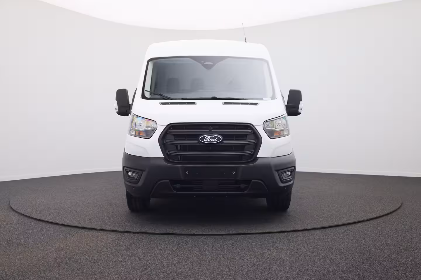 Ford Transit 350 2.0 TDCI L2H2 Trend | 2 zitplaatsen rechtsvoor | Aanhanger assistent | Achteruitrijcam