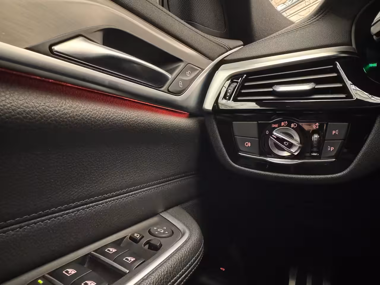 BMW 6-serie Gran Turismo 640i High Executive 2100KG Trekgewicht | M-Styling | Luxe Lederen Bekleding | Voor + Achte