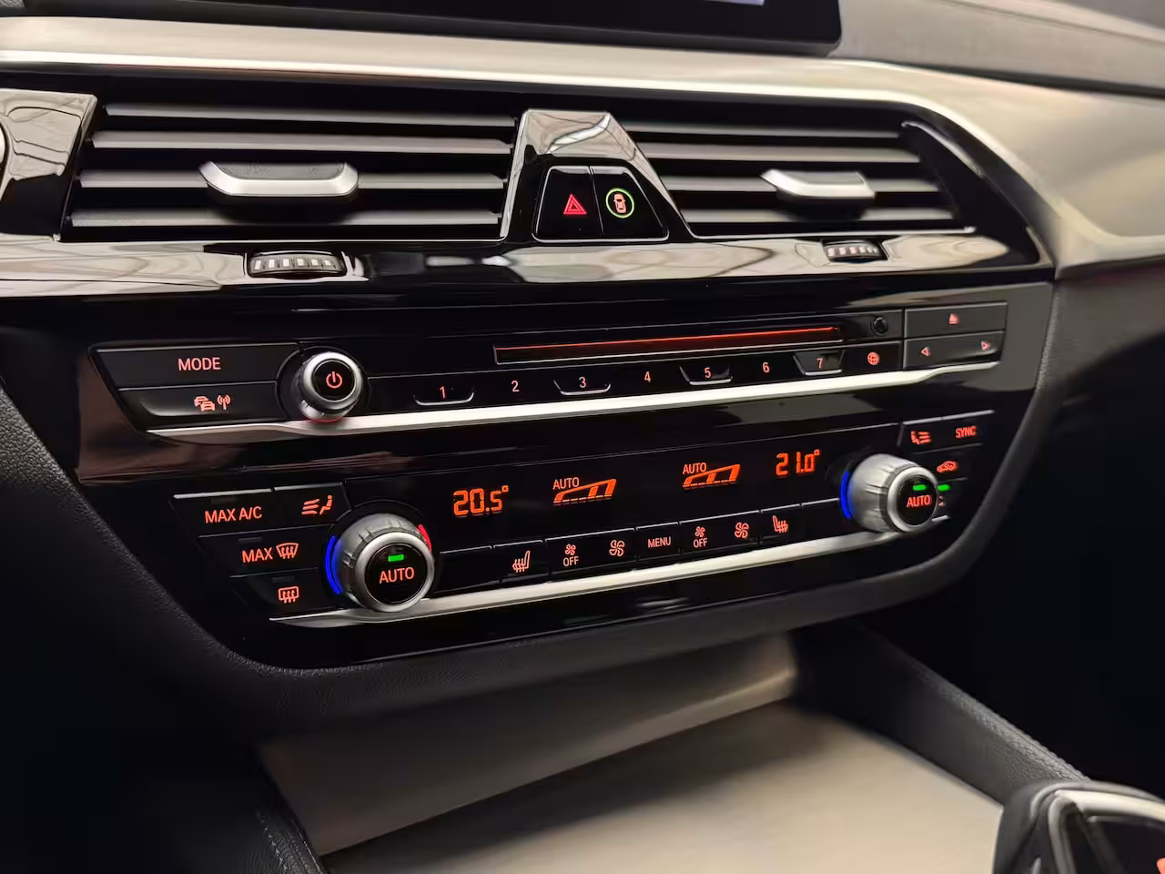 BMW 6-serie Gran Turismo 640i High Executive 2100KG Trekgewicht | M-Styling | Luxe Lederen Bekleding | Voor + Achte