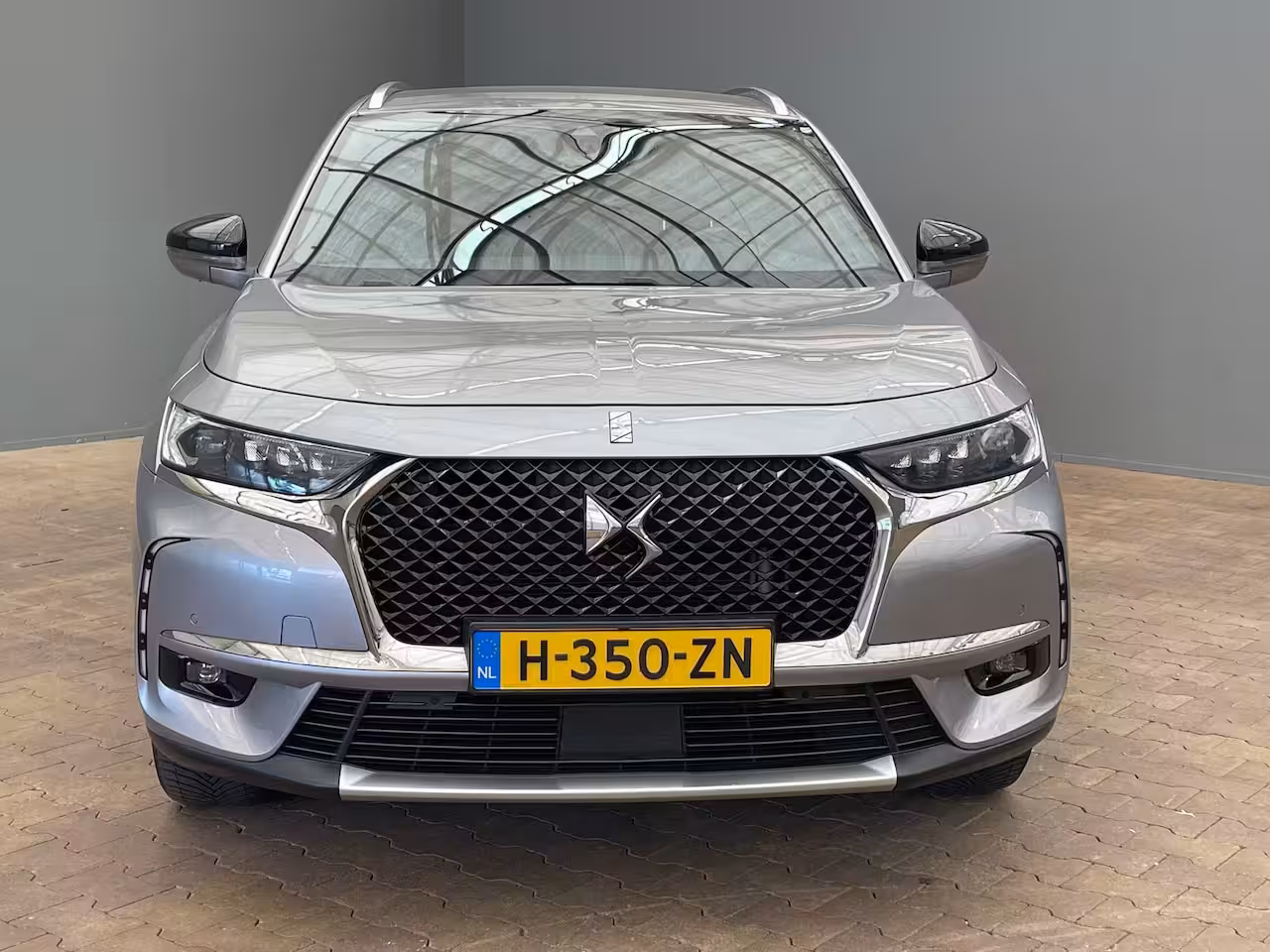 DS 7 Crossback 1.2 PureTech Executive Leder | Elec stoelen | Stoelverwarming | | Achteruitrijcamera | App