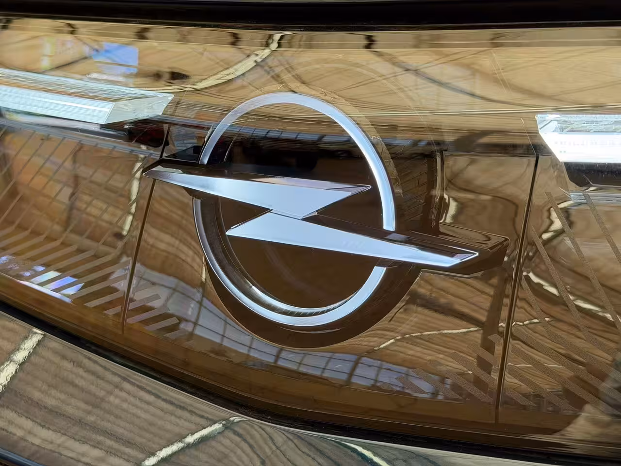 Opel Grandland GS - PHEV, (2025A) | Draadloze telefoonlader (Inductie) | Elektronische klimaatregeling me