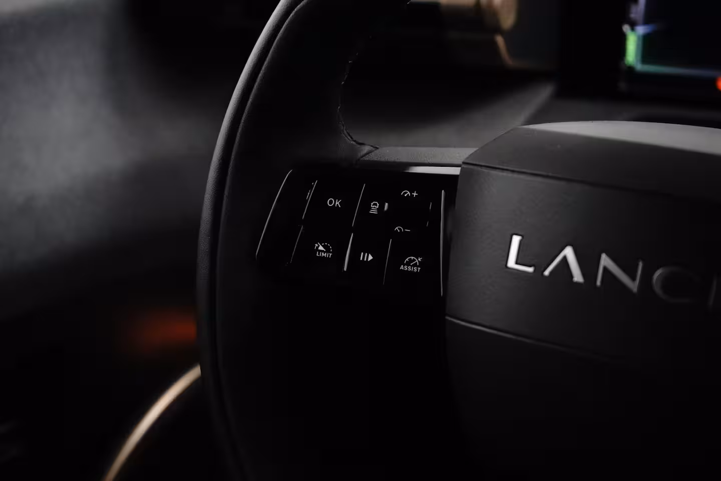Lancia Y(psilon) Ypsilon LX 54 kWh Alcantara Bekleding | Camera Voor + Achter | Adaptieve Cruise | 17" Lich