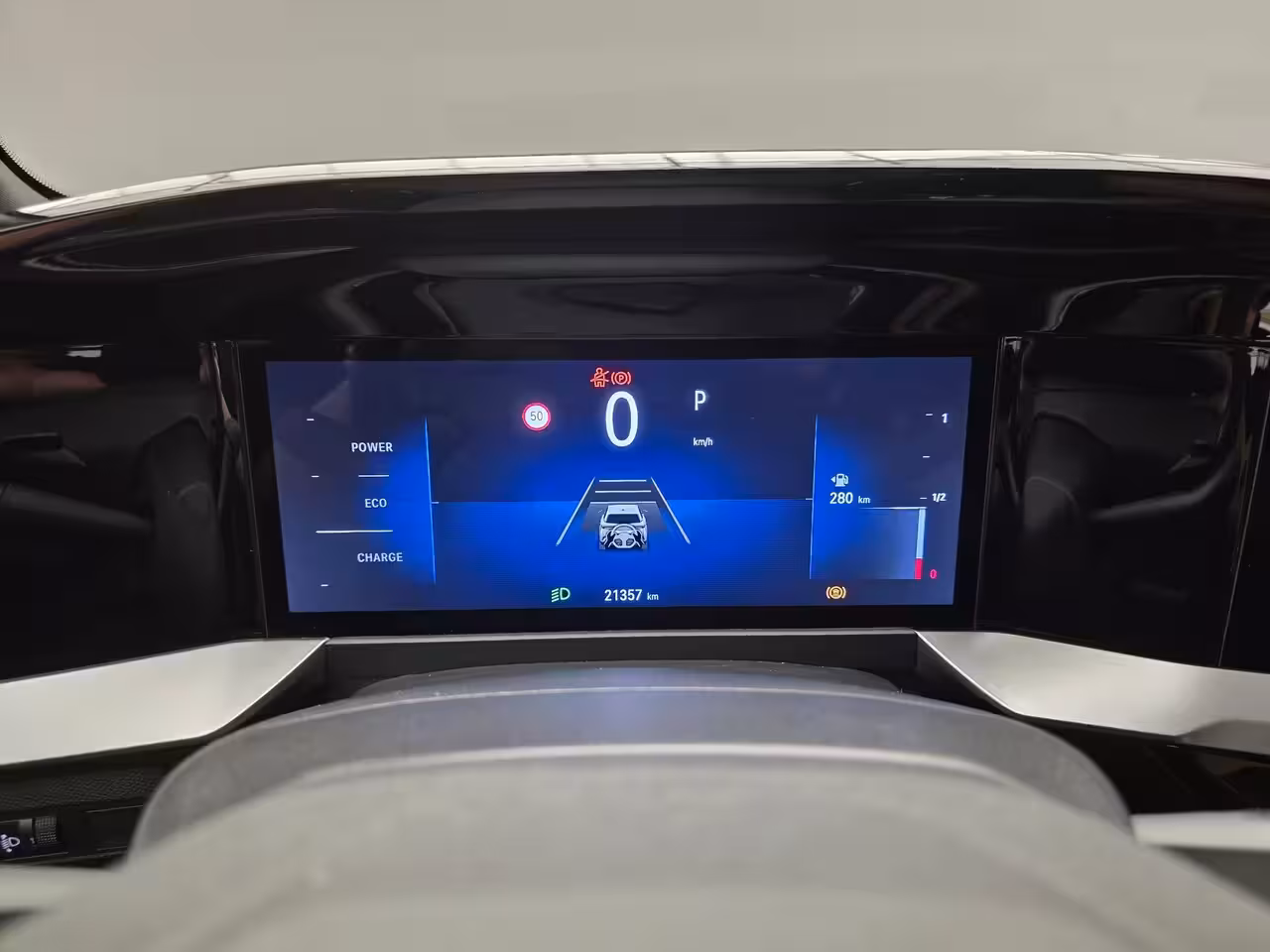 Opel Mokka Edition Climate Control | Digitaal Dashboard | 17" Lichtmetaal | Carplay | Cruise | Parkee