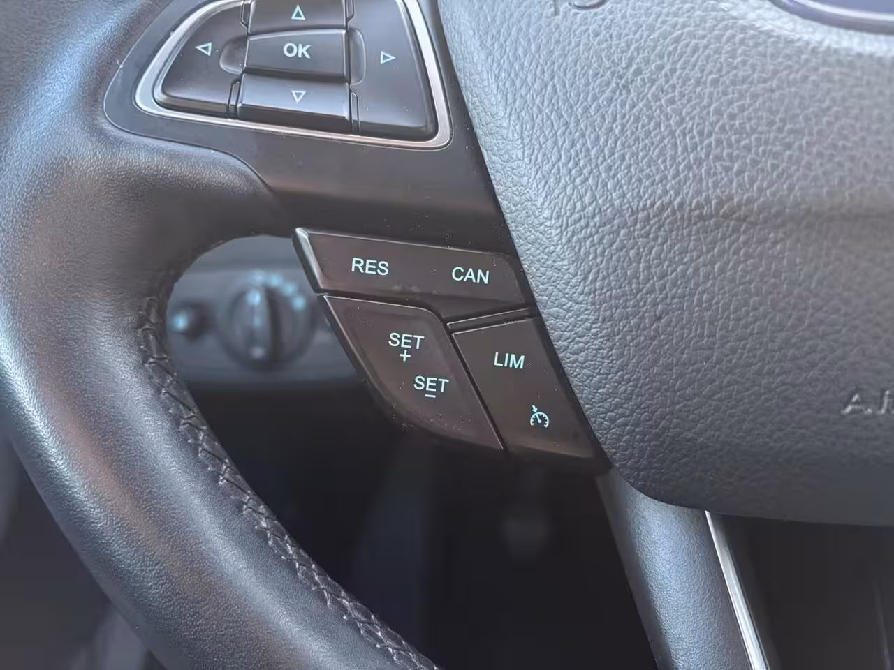 Ford C-Max 1.0 Sport | Clima | Navi | Stuurverw. | Voorruit verw. | Cruise | Camera | Isofix | Blueto