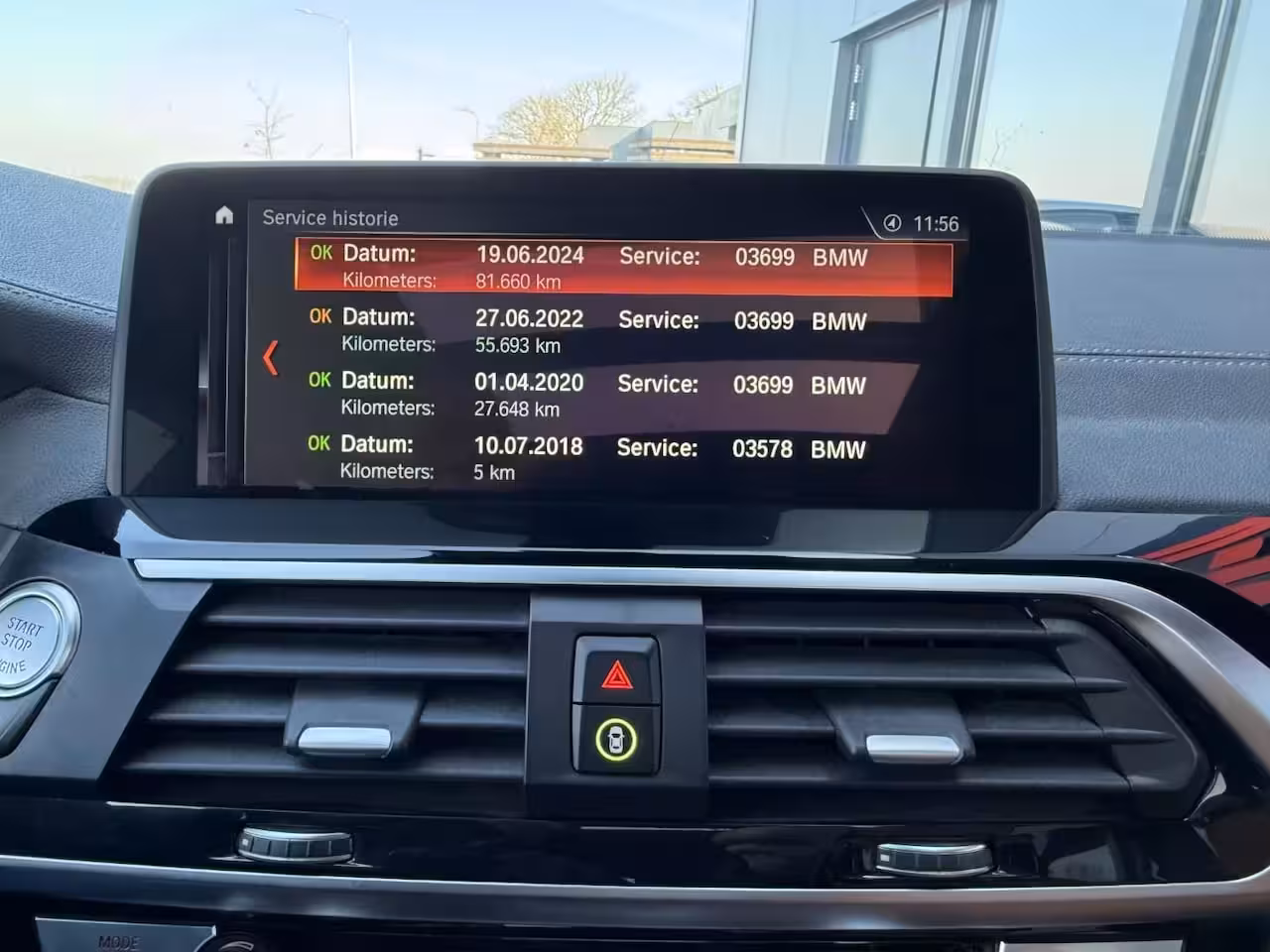 BMW X4 XDrive30i High Exec M-Sport HUD Panorama 360 Trekhaak