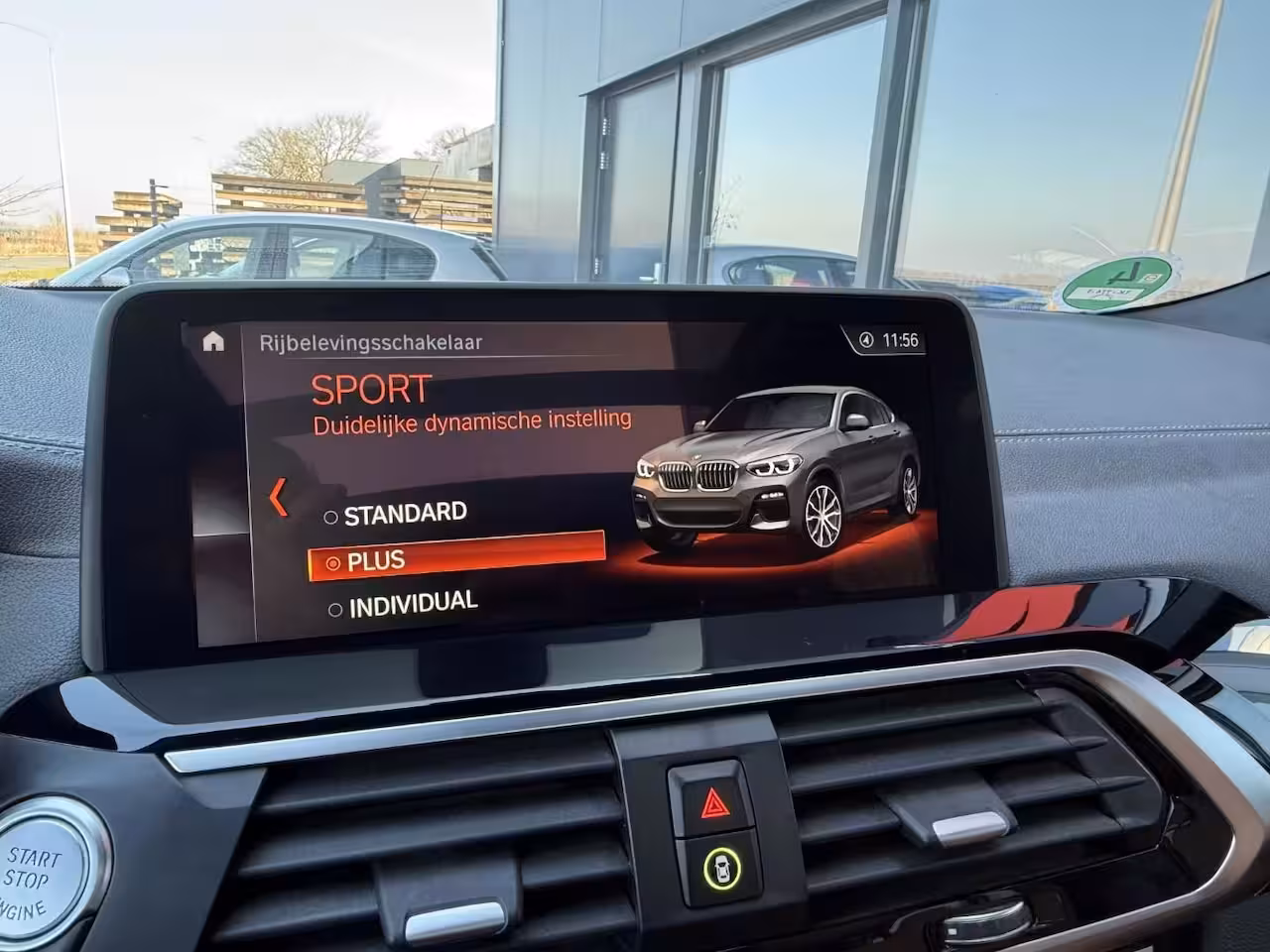 BMW X4 XDrive30i High Exec M-Sport HUD Panorama 360 Trekhaak