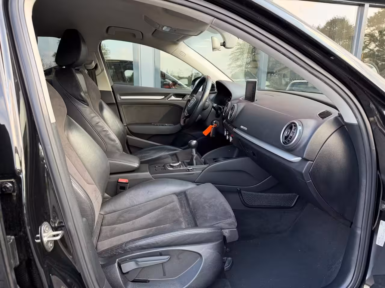 Audi A3 Limousine 1.4 TFSI Pro Line + Alcantara Leder Xenon