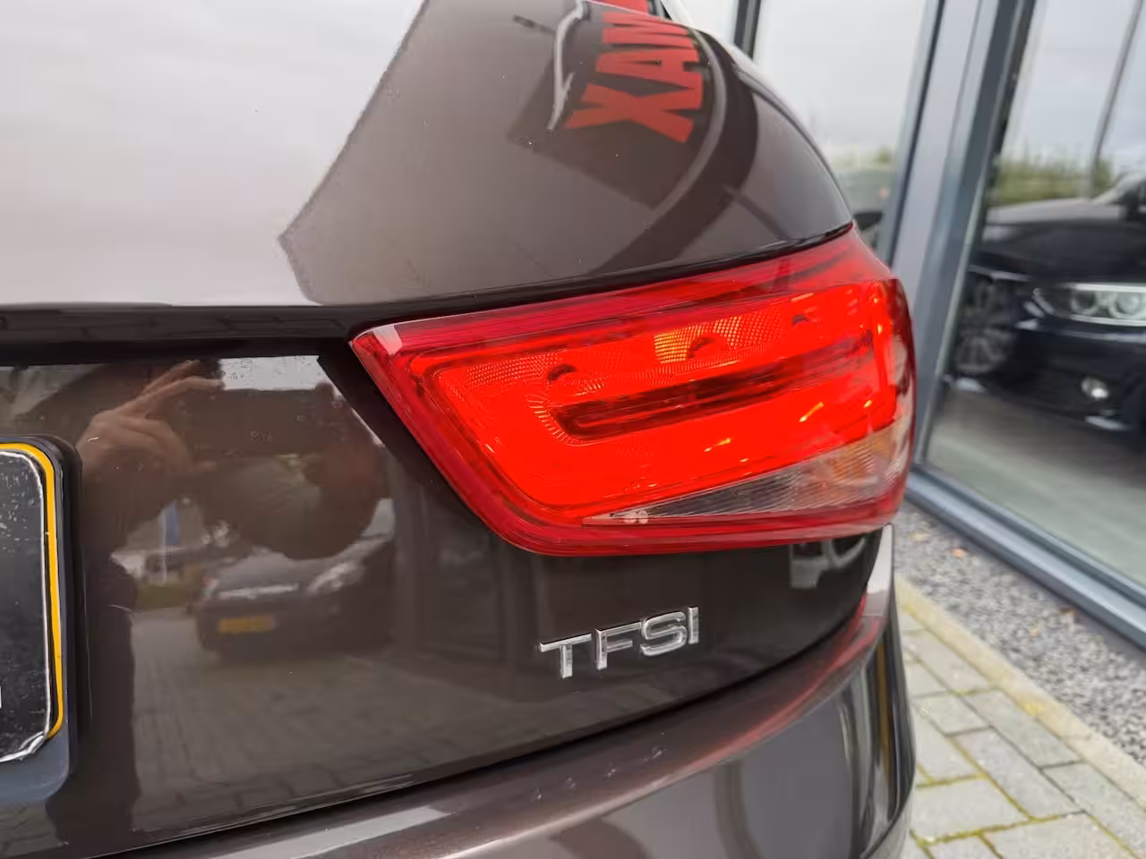 Audi A1 1.2 TFSI Attraction 48 DKM Panorama Navi Stoelvw PDC