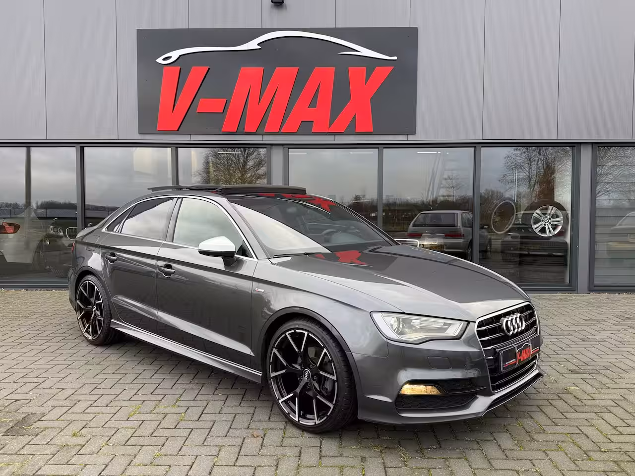 Audi A3 Limousine 1.4 TFSI CoD S-Tron 3X S-Line Pano Carplay Stoelverw