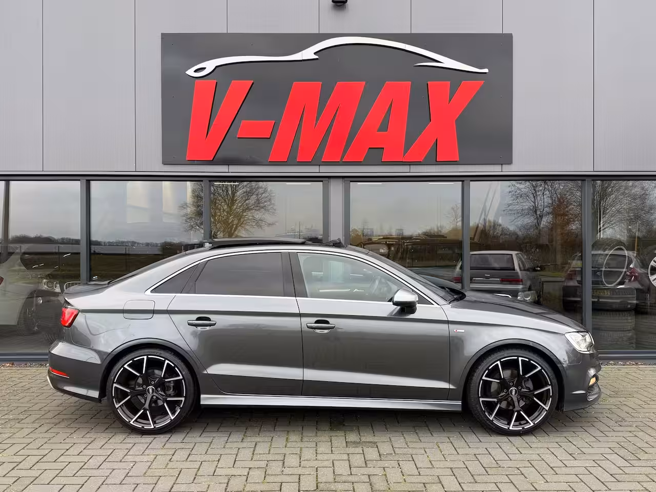 Audi A3 Limousine 1.4 TFSI CoD S-Tron 3X S-Line Pano Carplay Stoelverw