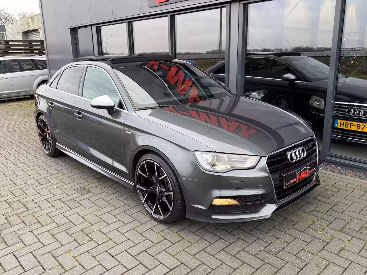 Audi A3 Limousine 1.4 TFSI CoD S-Tron 3X S-Line Pano Carplay Stoelverw