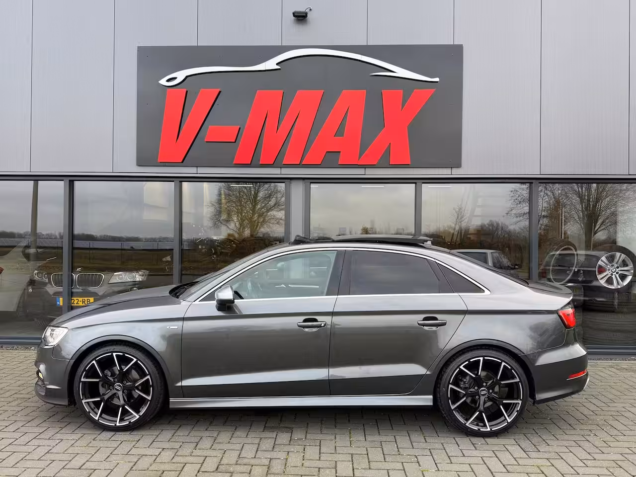 Audi A3 Limousine 1.4 TFSI CoD S-Tron 3X S-Line Pano Carplay Stoelverw