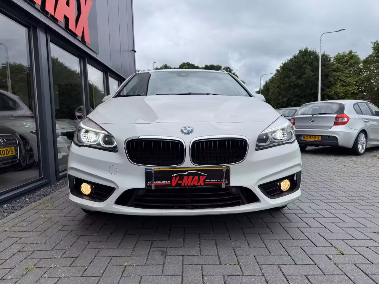BMW 2-serie Active Tourer 225i xDrive Exec AUT Xenon Camera Stoelvw