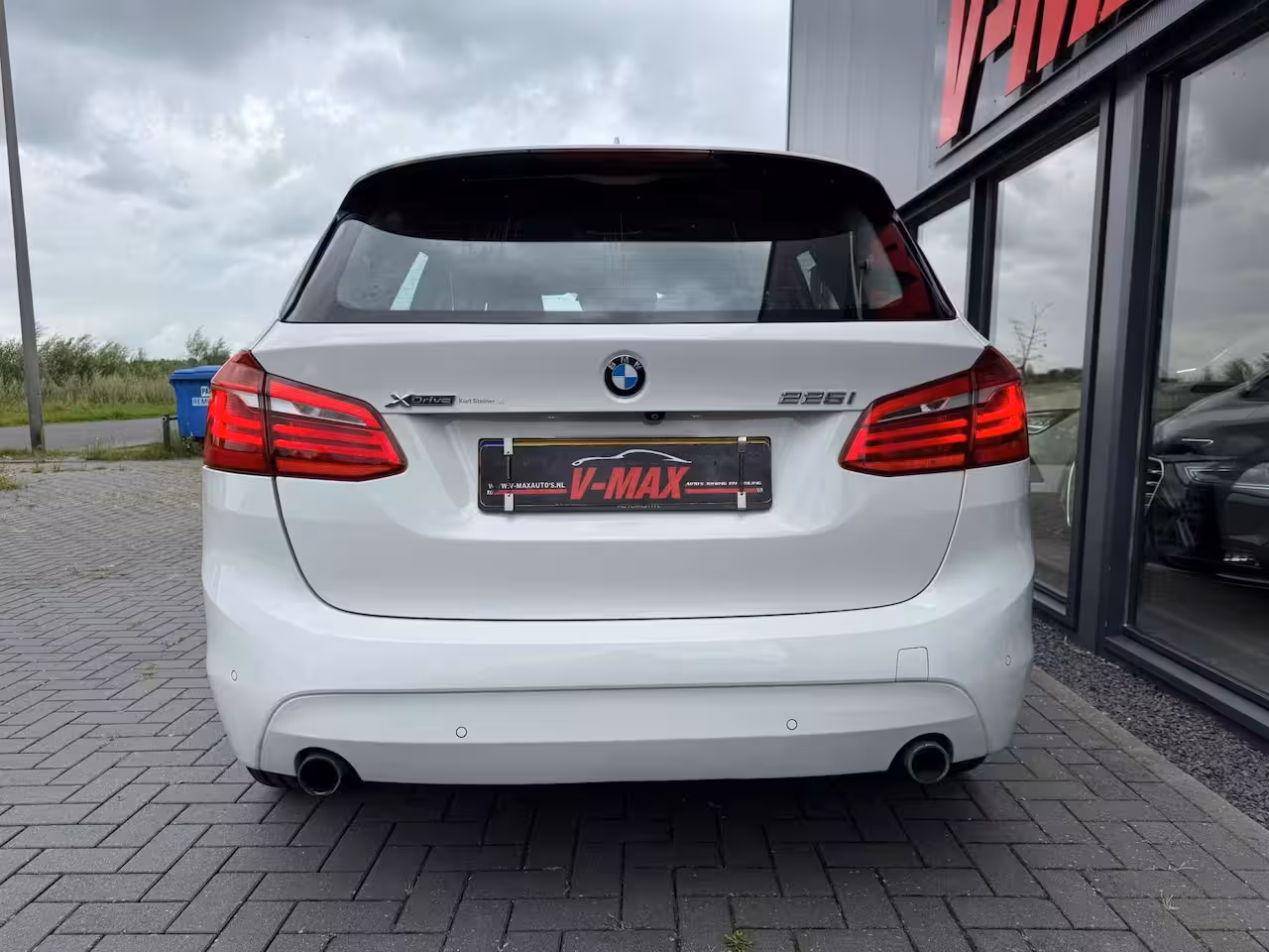 BMW 2-serie Active Tourer 225i xDrive Exec AUT Xenon Camera Stoelvw