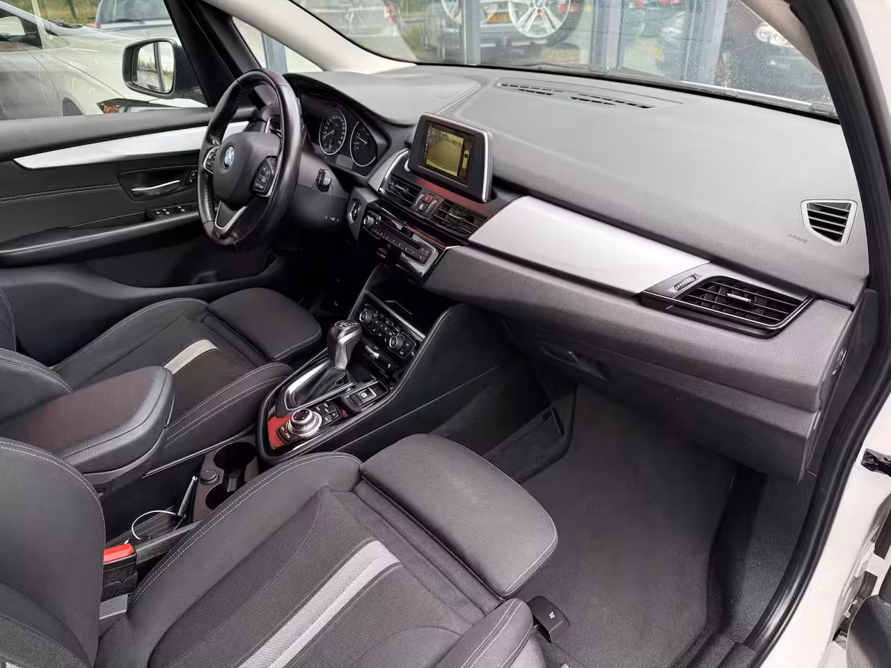 BMW 2-serie Active Tourer 225i xDrive Exec AUT Xenon Camera Stoelvw