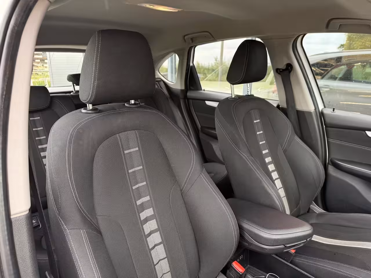 BMW 2-serie Active Tourer 225i xDrive Exec AUT Xenon Camera Stoelvw