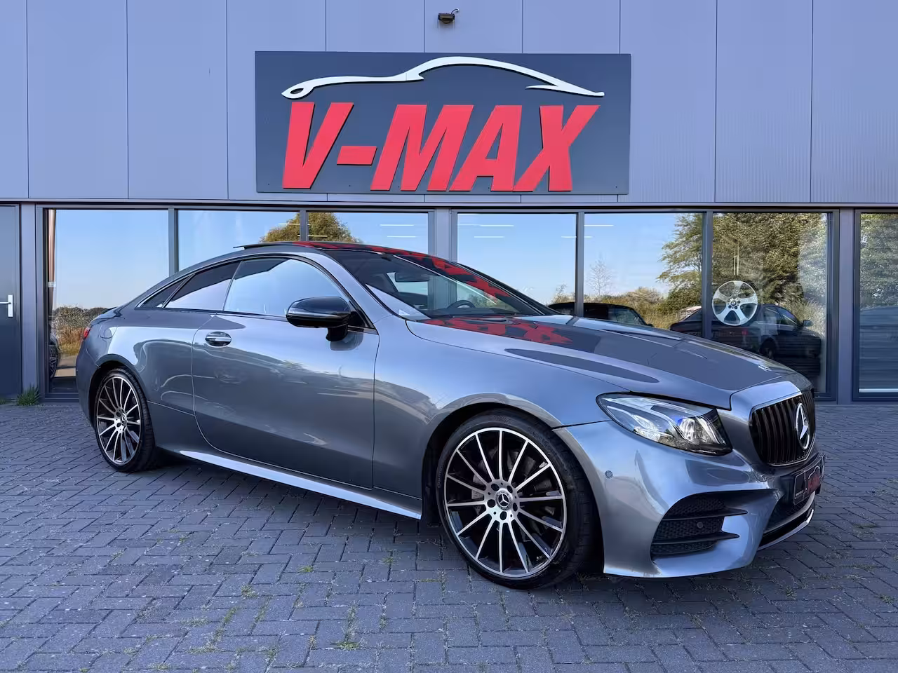 Mercedes-Benz E-klasse Coupé E200 Premium+ AMG HUD Pano Burmester Leder