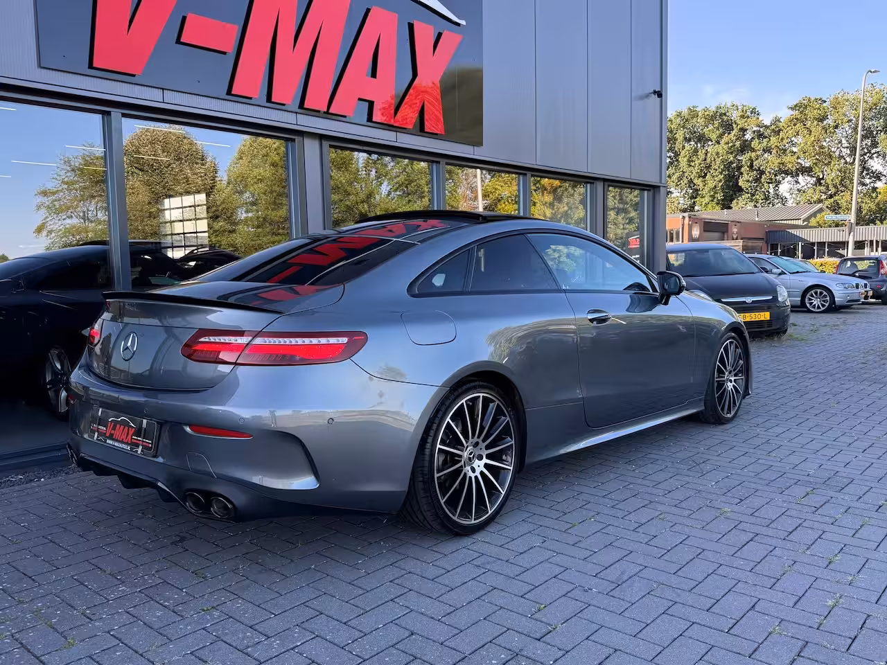 Mercedes-Benz E-klasse Coupé E200 Premium+ AMG HUD Pano Burmester Leder