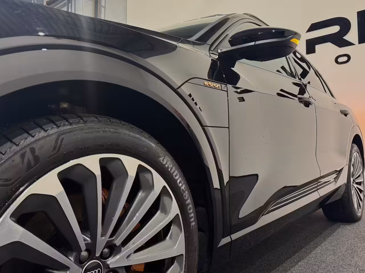 Audi e-tron 50 quattro edition 71 kWh 3XS-LINE PANORAMA VIRTUAL ACC ASSIST SFEERVERL. KEYLESS NAP GARA