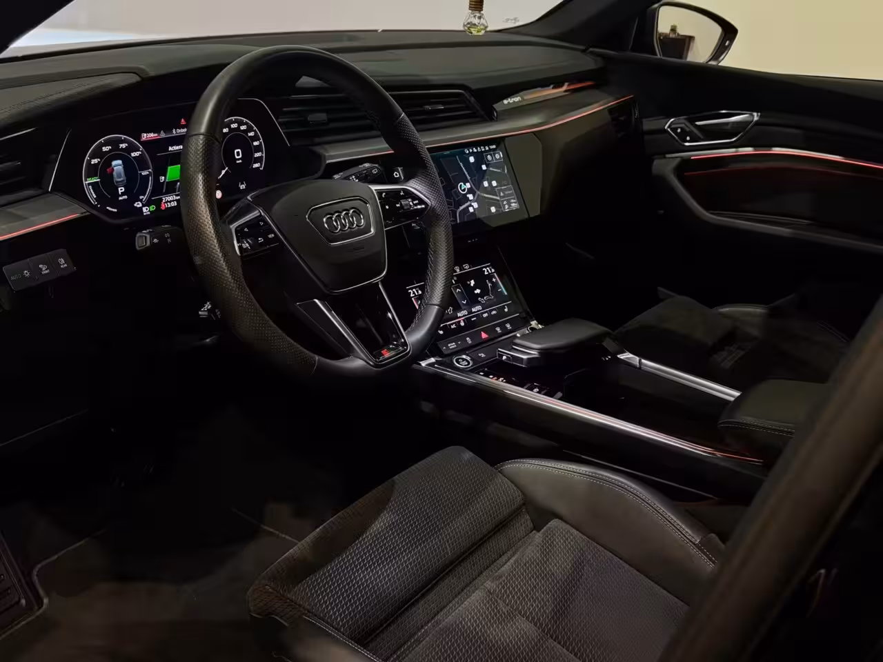 Audi e-tron 50 quattro edition 71 kWh 3XS-LINE PANORAMA VIRTUAL ACC ASSIST SFEERVERL. KEYLESS NAP GARA