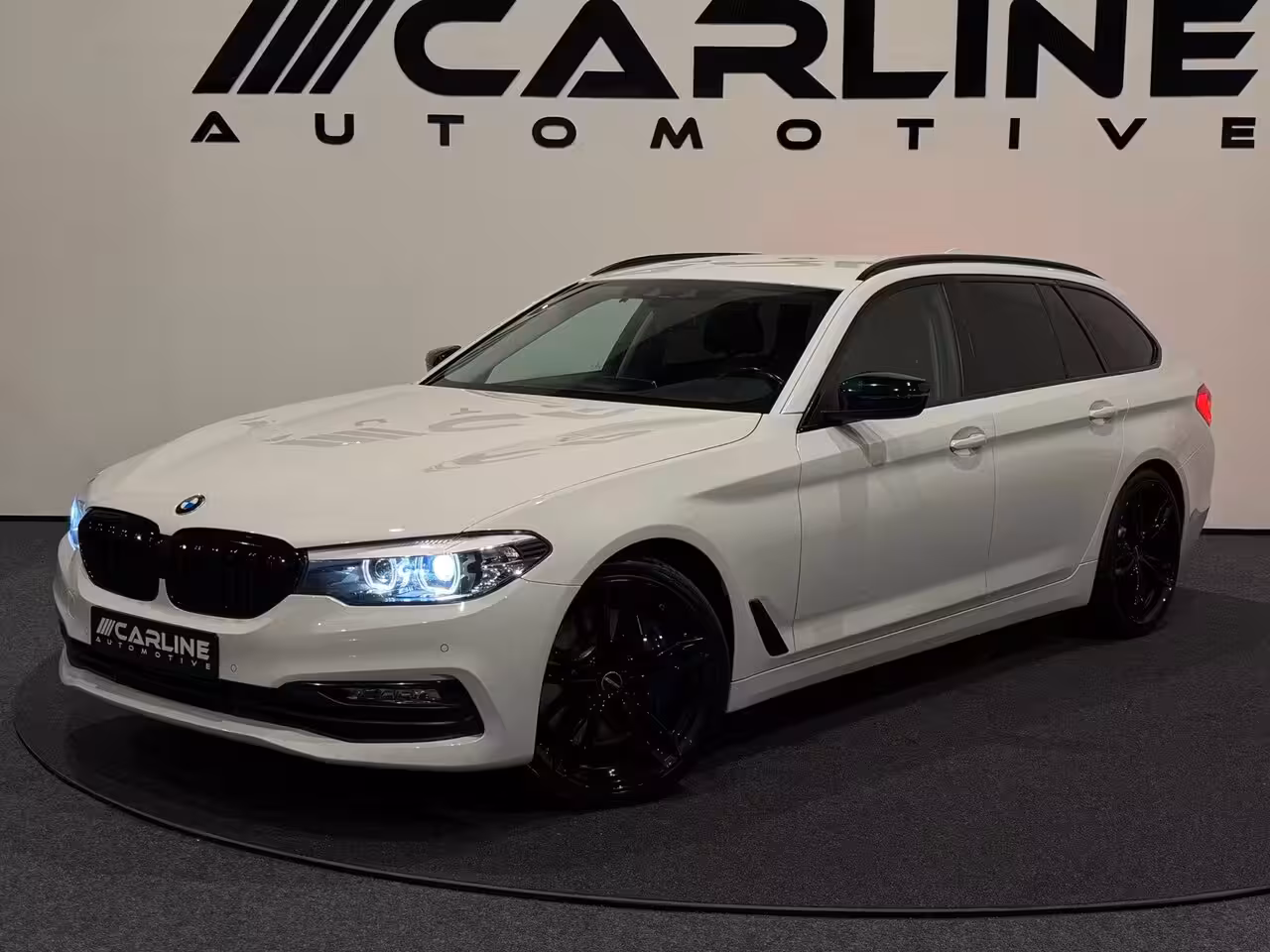 BMW 5-serie Touring 540d xDrive Executive AUTOMAAT CAMERA KEYLESS LEDER NAVI STOELVERW. ELEK STOELEN NAP GARAN