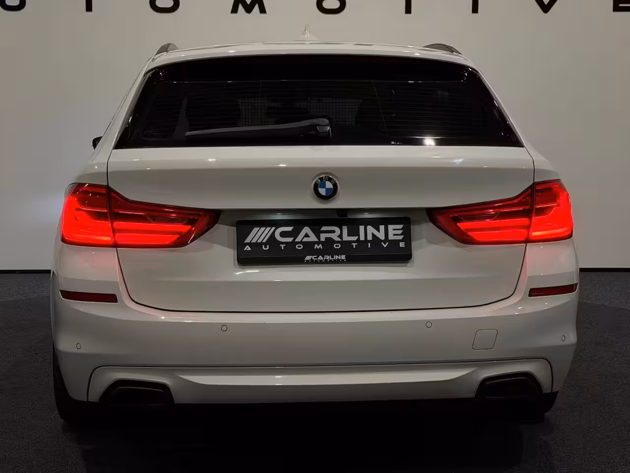 BMW 5-serie Touring 540d xDrive Executive AUTOMAAT CAMERA KEYLESS LEDER NAVI STOELVERW. ELEK STOELEN NAP GARAN