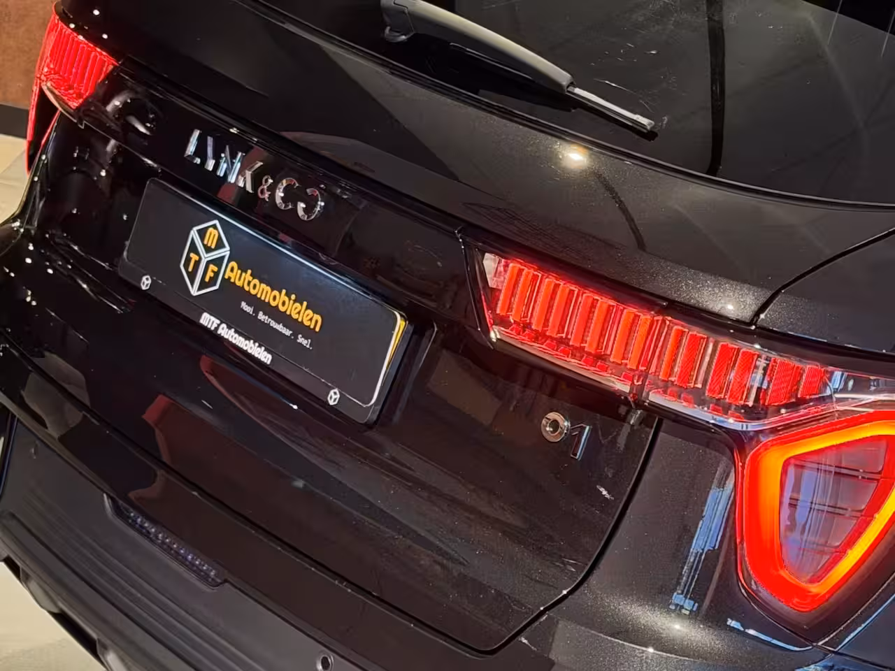 Lynk & Co 01 1.5 PHEV 261 PK |VIRTUAL|PANO|RAMVOL|PLUG-IN HYBRIDE