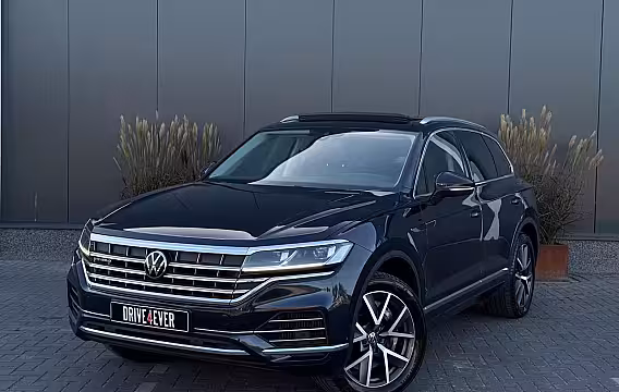 Volkswagen Touareg 3.0 TSi eHybrid 4MOTION PANO|LEDER|LED|CAMERA