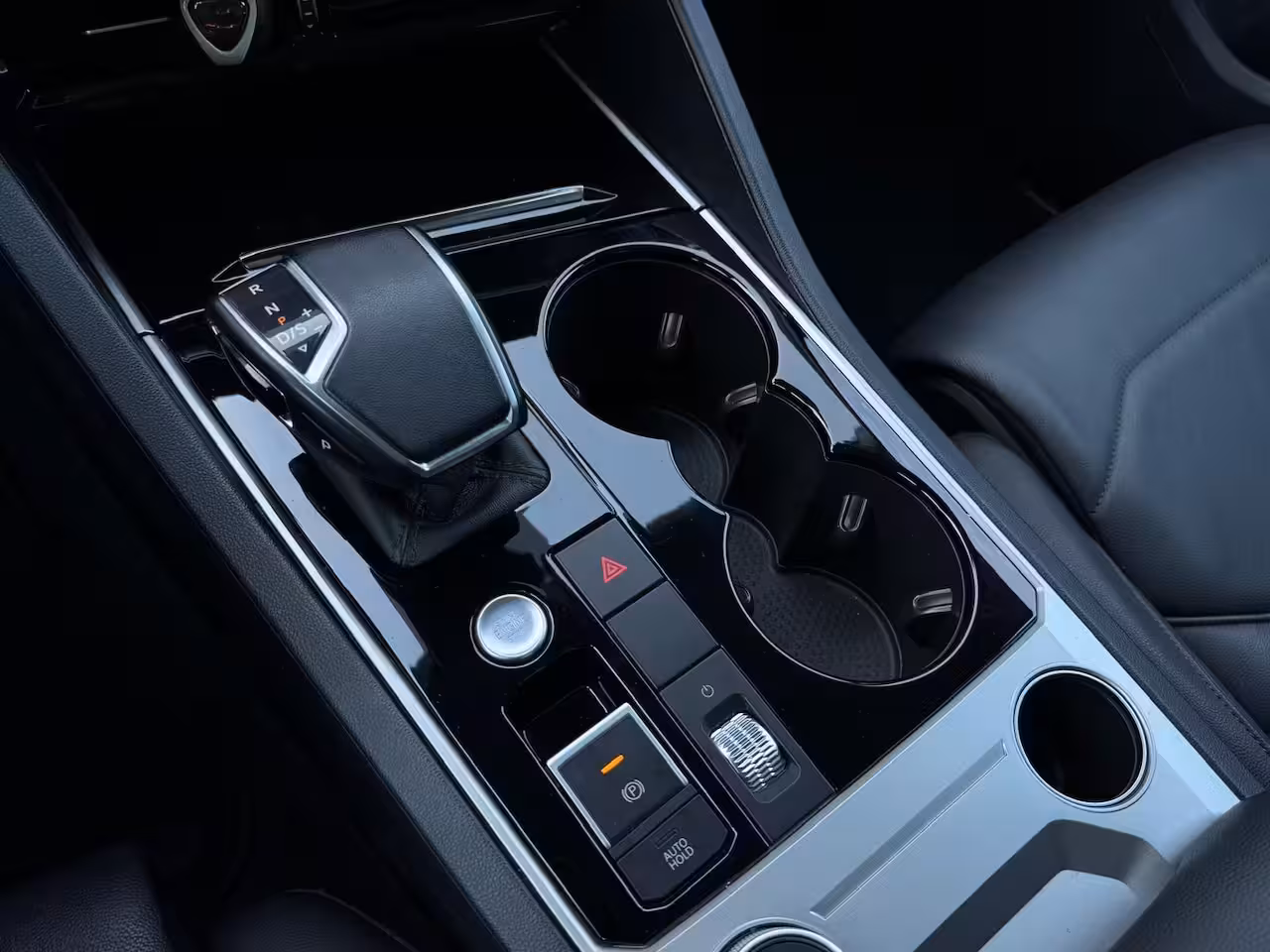 Volkswagen Touareg 3.0 TSi eHybrid 4MOTION PANO|LEDER|LED|CAMERA