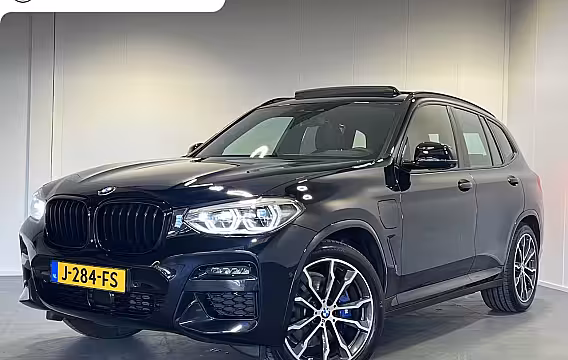 BMW X3 xDrive30e eDrive M-sport | Navigatie/Android/Apple Carplay | LM Velgen 20" | Elektrisch Gl